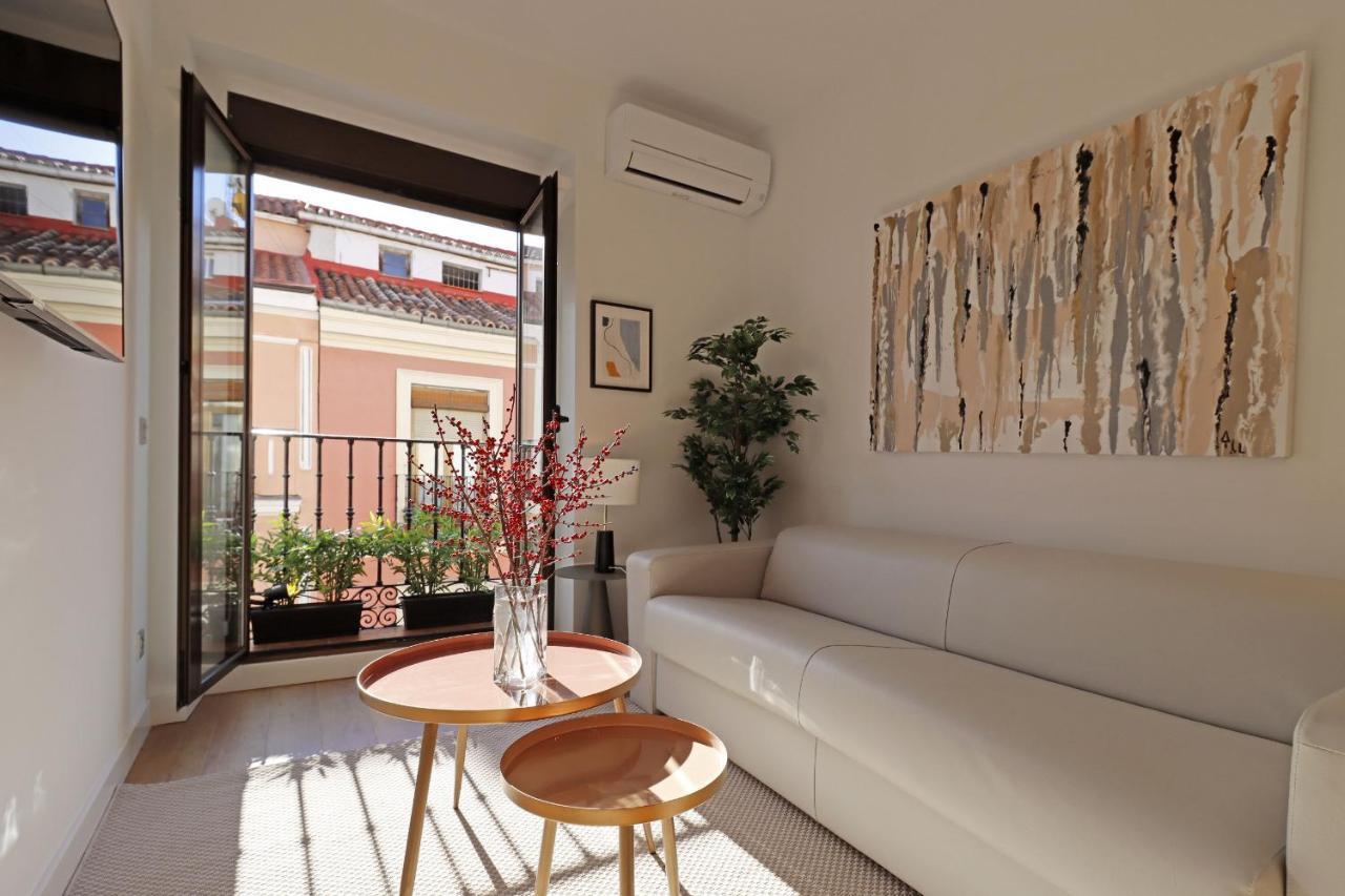 דירות מדריד Reina Sofia Boutique II מראה חיצוני תמונה